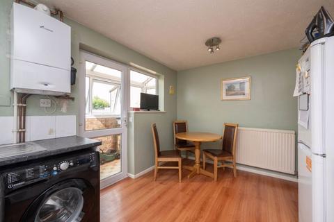 33 Andrews Close, Chippenham, SN14 0TU