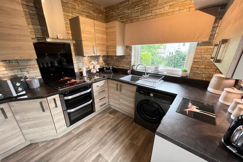 3 bedroom semi-detached house for sale, West Way, Nab Wood, Shipley, West Yorkshire