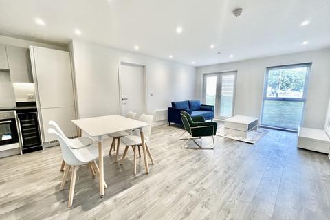 2 bedroom apartment to rent, Alexandra Park Apartments