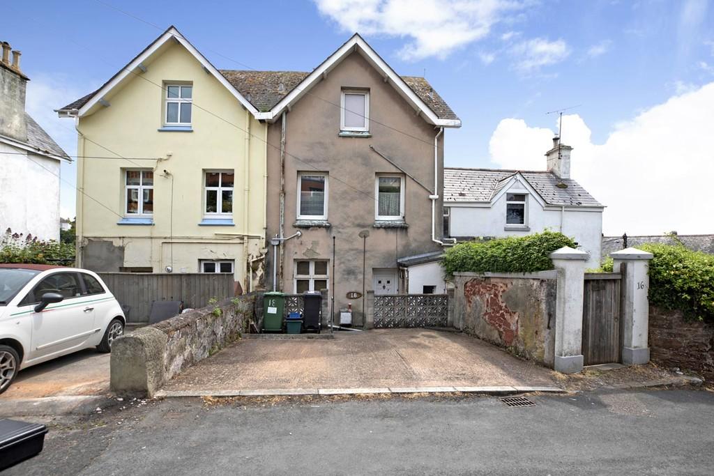 Higher Brimley Road, Teignmouth 3 bed apartment for sale £140,000