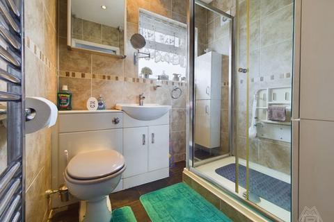 5 Crescent Walk, Aveley, South Ockendon, RM15 4HP