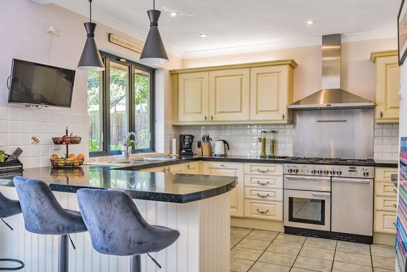 Kitchen 3