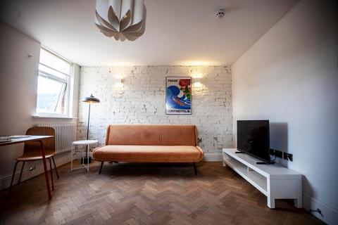 1 bedroom apartment to rent - Albert Road, Levenshulme, M19 2FP