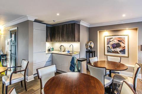 2 bedroom apartment for sale - Limpsfield Road, Warlingham, Surrey, CR6 9RL