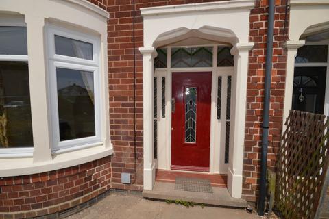 3 bedroom terraced house to rent, Lymesy Street, Cheylesmore, Coventry, CV3