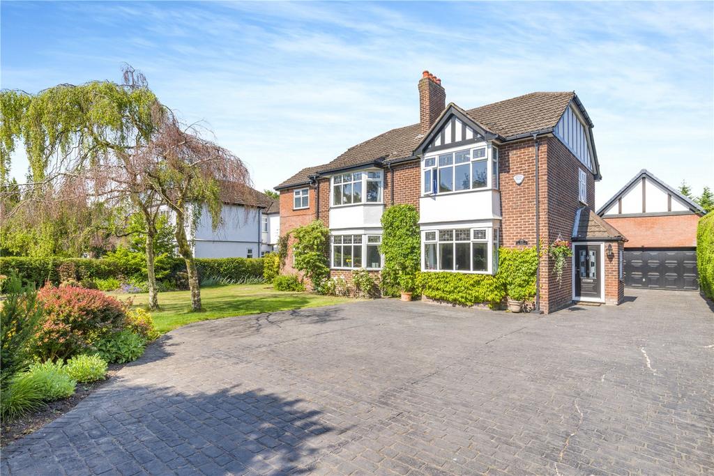 Manchester Road, Wilmslow, Cheshire, SK9 5 bed detached house for sale