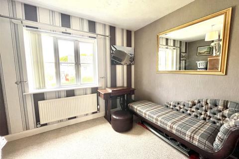 18 Chestnut Grove, Bodmin, PL31 1QD
