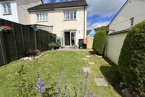 18 Chestnut Grove, Bodmin, PL31 1QD