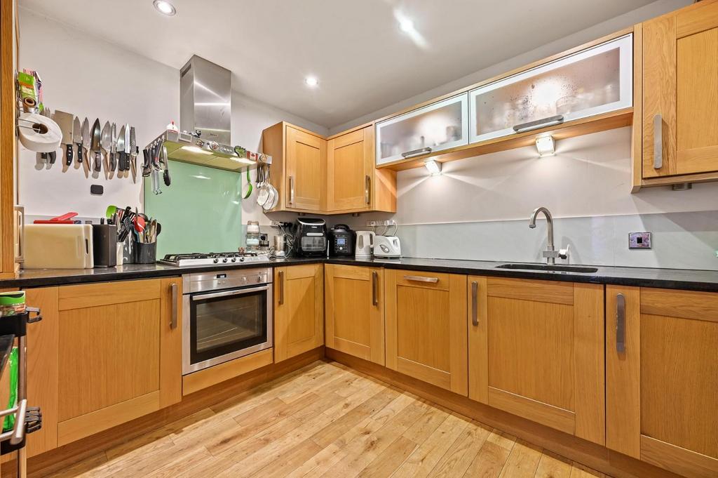 TEC - Flat 1, 12 Smyrna Road - Kitchen3 (1).jpg