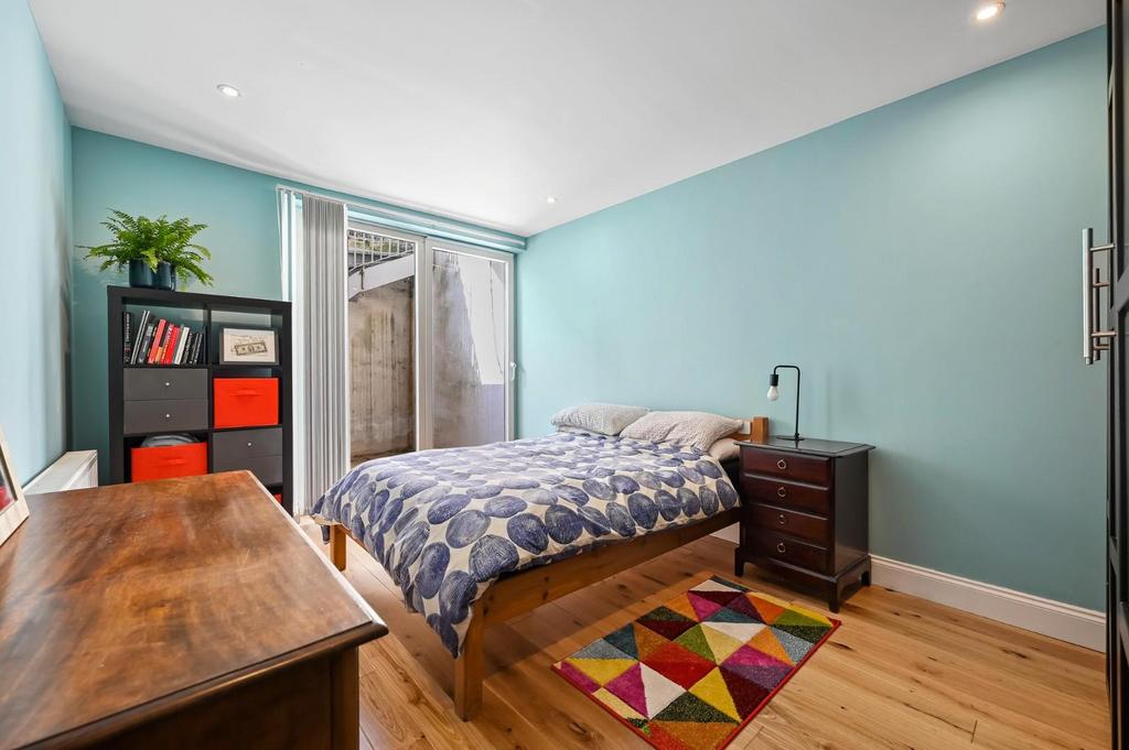 TEC - Flat 1, 12 Smyrna Road - Bedroom3 (1).jpg