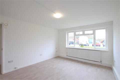 undefined, Harlech Gardens, Heston TW5