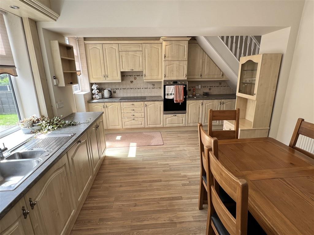 Manor Farm Estate, South Elmsall... 3 bed semidetached house for sale