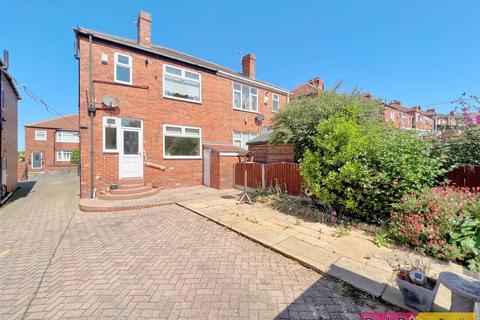 3 bedroom semi-detached house for sale, Manor Farm Estate, South Elmsall, Pontefract