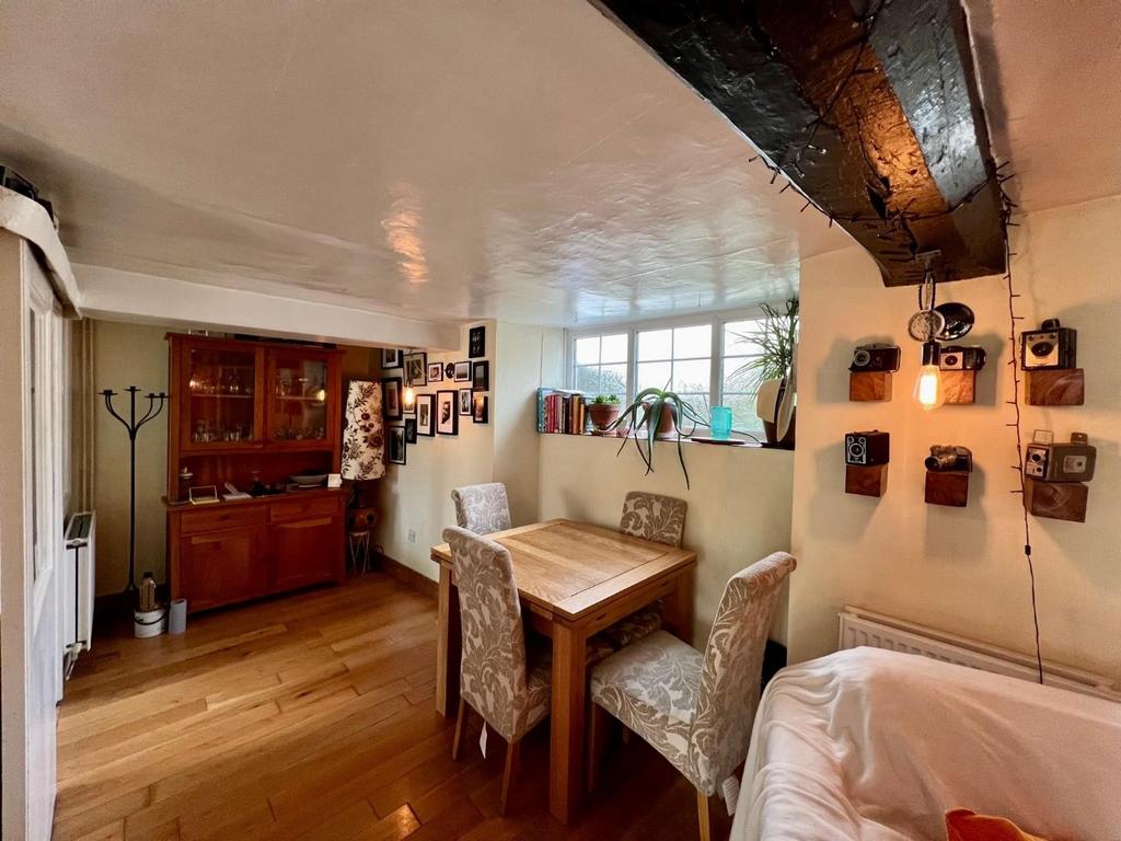 Woodmancote, Dursley 3 bed semidetached house for sale £300,000