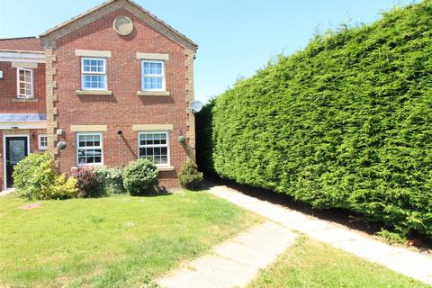 3 bedroom semi-detached house for sale - Cheltenham Court, Ashington
