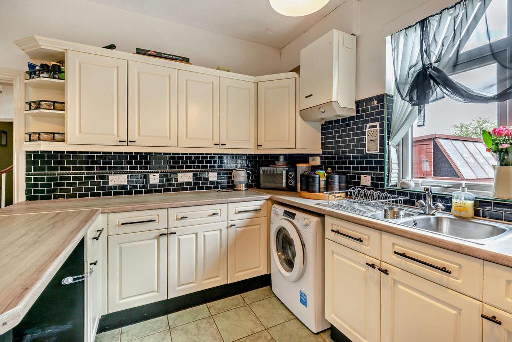 8558093-interior09-800.jpg