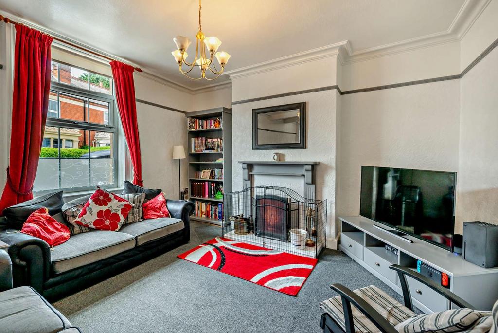 8558093-interior16-800.jpg
