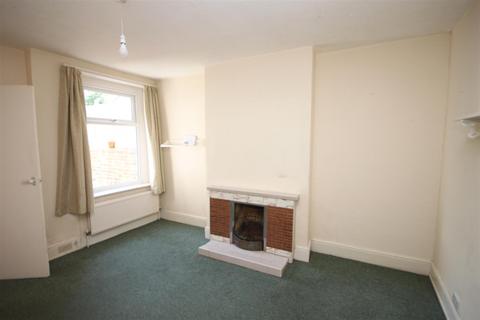 2 bedroom terraced house for sale, Clifton Road, Salisbury