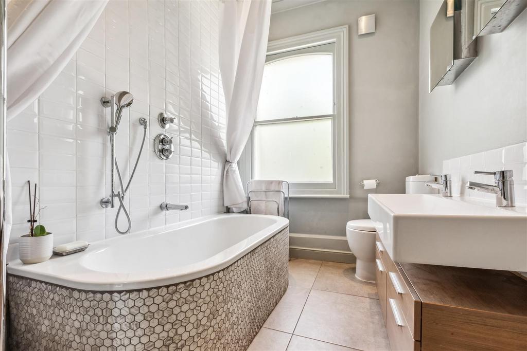 Oxford Road North, W4 - FOR SALE