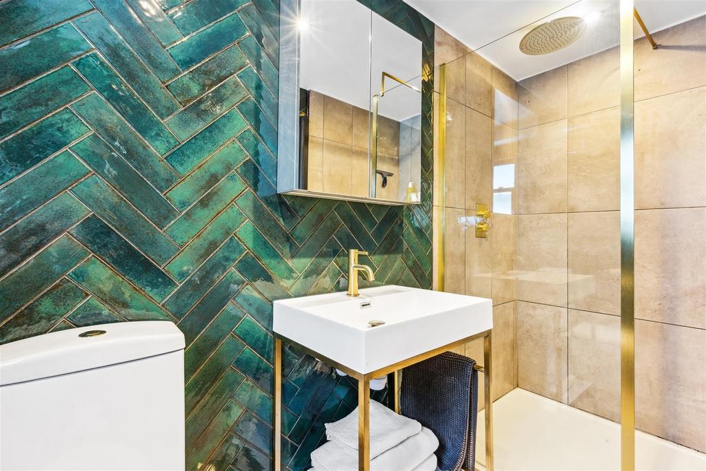 Oxford Road North, W4 - FOR SALE