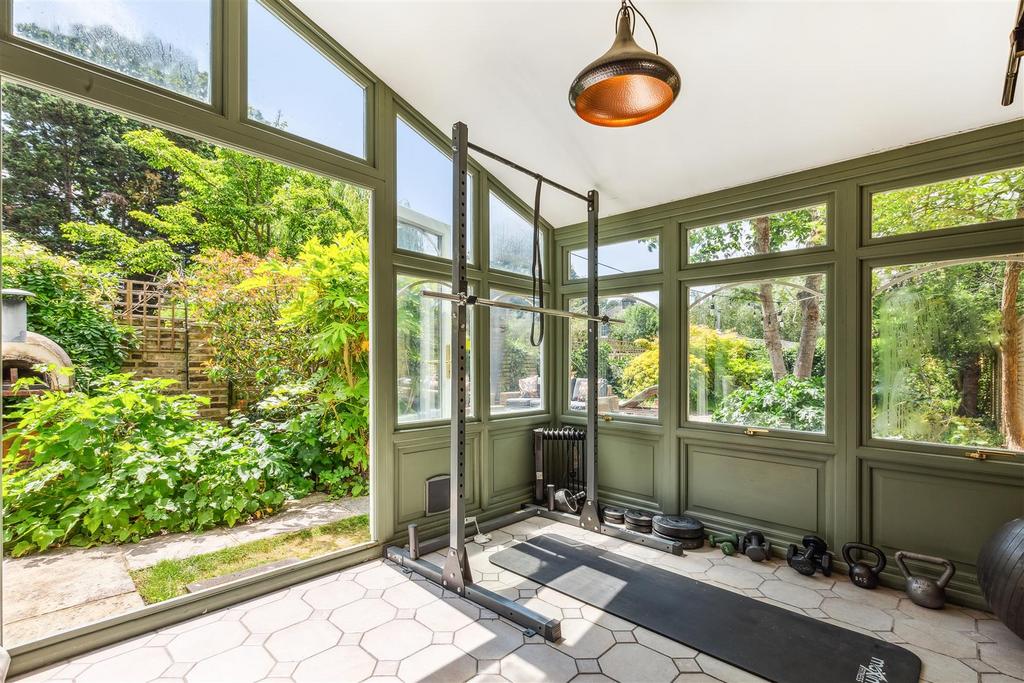 Oxford Road North, W4 - FOR SALE