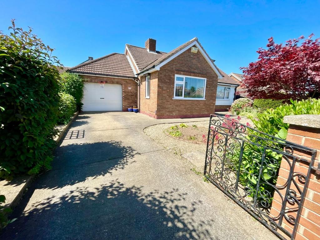 Grange Crescent, MartonInCleveland, Middlesbrough 3 bed detached