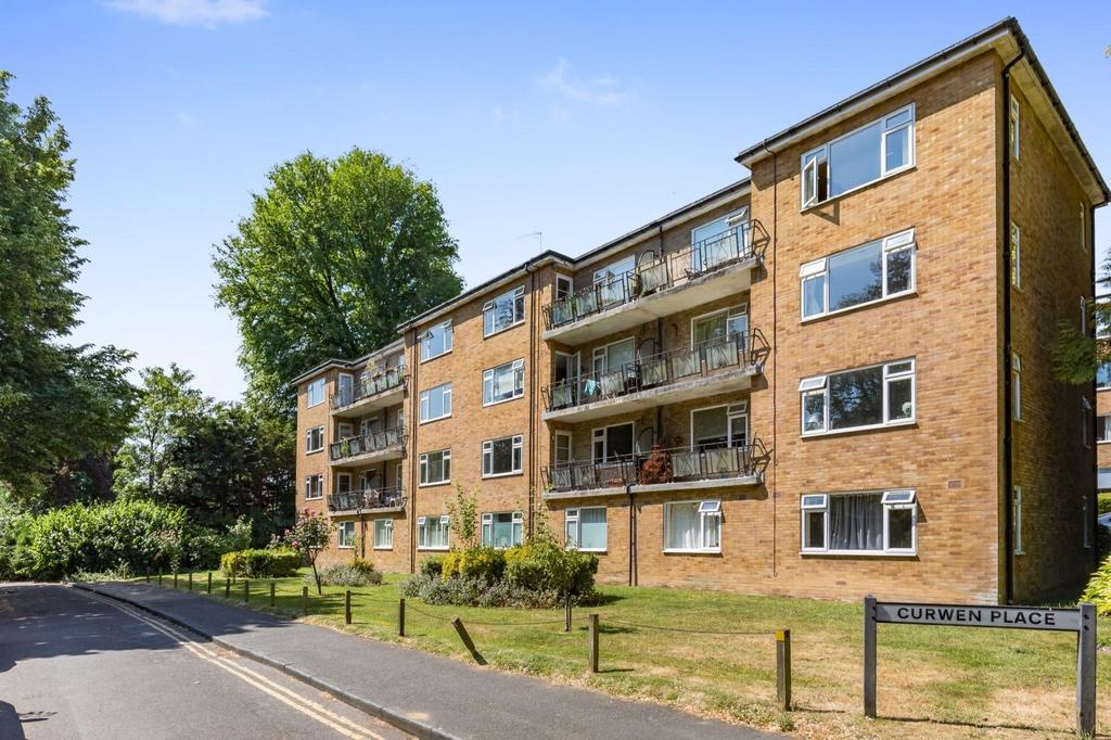 Beechwood, Curwen Place, Brighton 2 bed property for sale £300,000