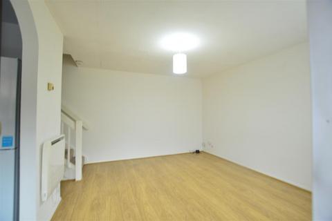 65 Cobb Close, Datchet, Slough, SL3 9QU