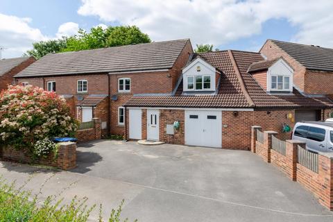 74 Druids Meadow, Boroughbridge, York, YO51 9NF