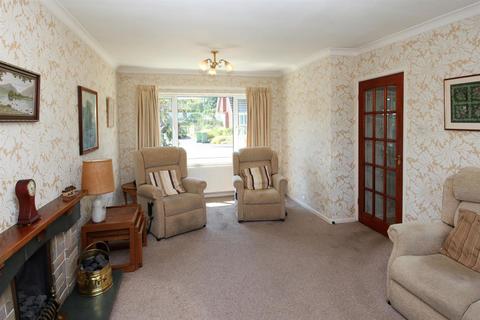 4 bedroom detached house for sale, Woodridge Close, Edgmond, Newport