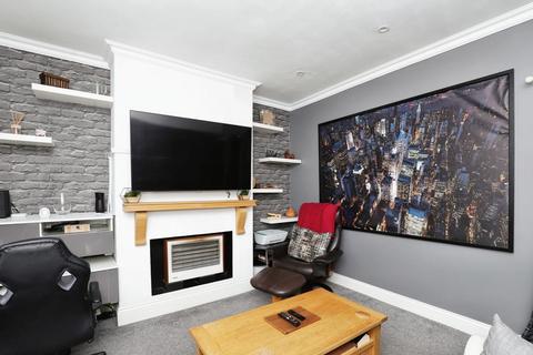 34 Springwood Road, Sheffield, S8 9TW