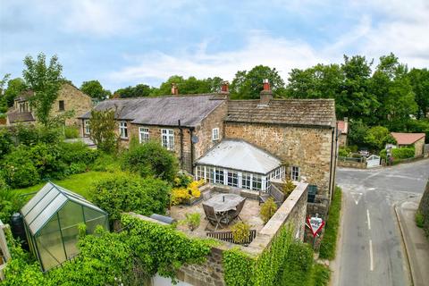 3 bedroom end of terrace house for sale, High Terrace, Markington, Harrogate