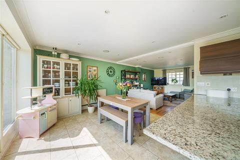 12 Pearsons Yard, Swinton, Malton, YO17 6TF