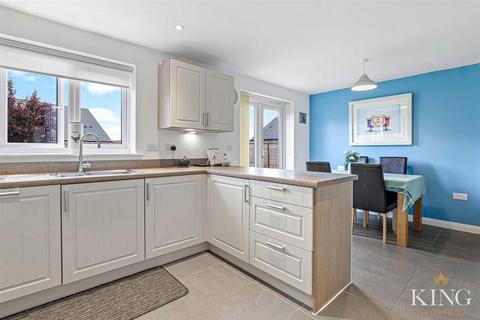 36 Linthurst Crescent, Redditch, B97 6SQ