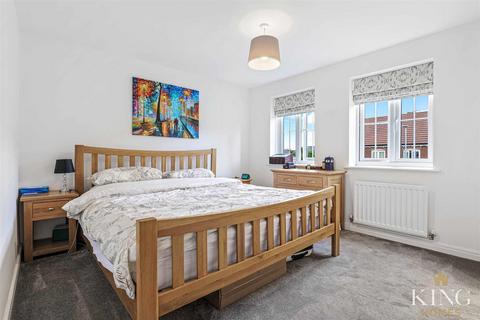 36 Linthurst Crescent, Redditch, B97 6SQ