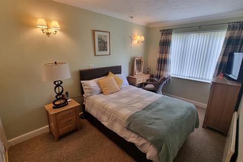 2 bedroom retirement property for sale - Shelly Crescent, Monkspath, Solihull