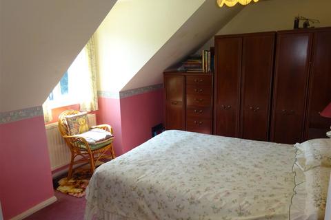 77 Copperfields, Lydd, Romney Marsh, TN29 9UU