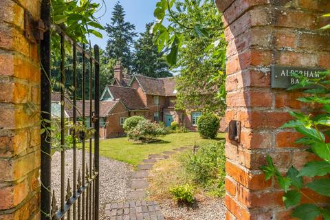 Alderham Bank Barford Hill, Barford, Warwick, CV35 8DA