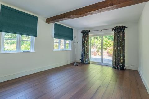 Alderham Bank Barford Hill, Barford, Warwick, CV35 8DA