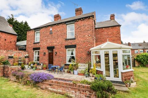 4 bedroom detached house for sale, Church Street, Royston, Barnsley