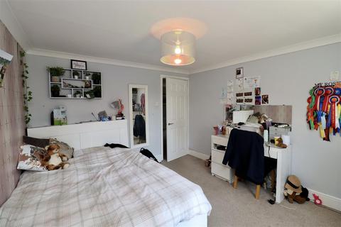 Farm View Town Street, Shiptonthorpe, York, YO43 3PE