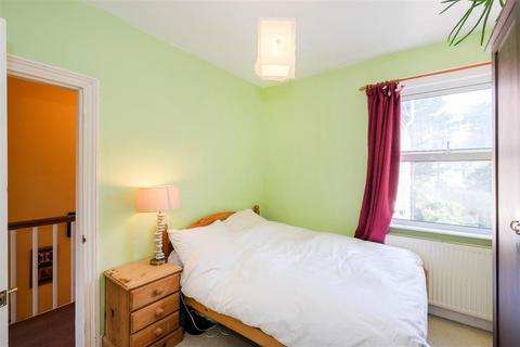 50a Edward Road, London, E17 6LU