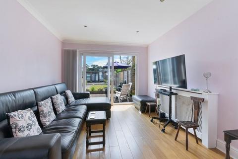 29 Willow Way, Epsom, KT19 0EJ