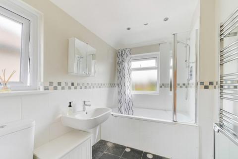 29 Willow Way, Epsom, KT19 0EJ