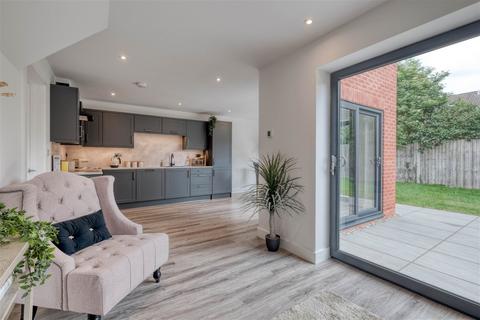 34a Badger Close, Redditch, B98 0JE