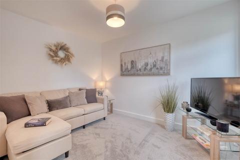 34a Badger Close, Redditch, B98 0JE