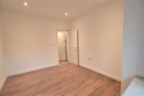 undefined, Horley, Surrey, RH6