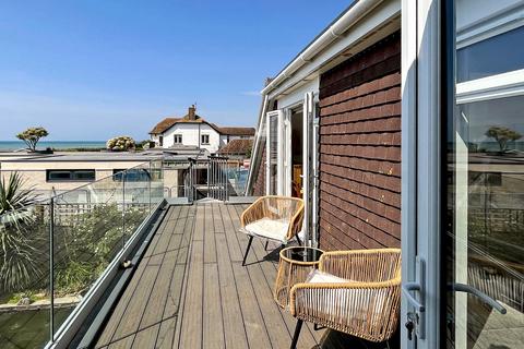 Mariners Gorse Avenue, Kingston Gorse, Littlehampton, BN16 1SF
