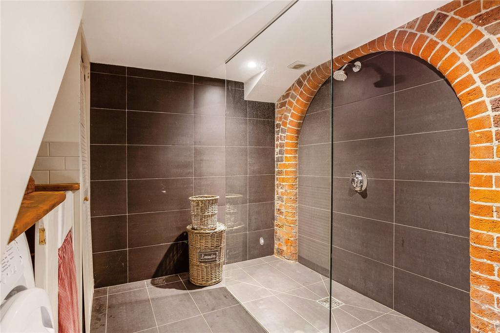Wet Room/Utility