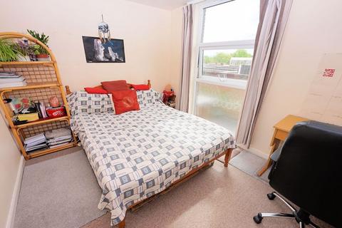 2 bedroom apartment for sale, Somerset Square, Nailsea BS48
